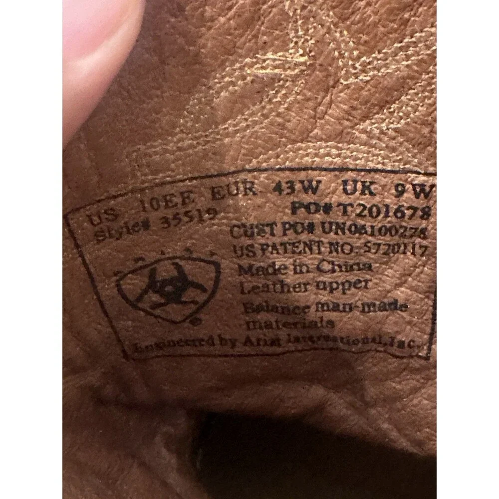 Ariat his classic